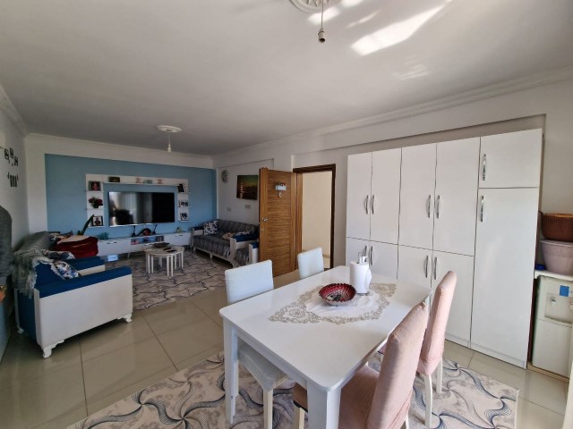 2+1 opportunity flat for sale in a beautiful location in Gönyeli