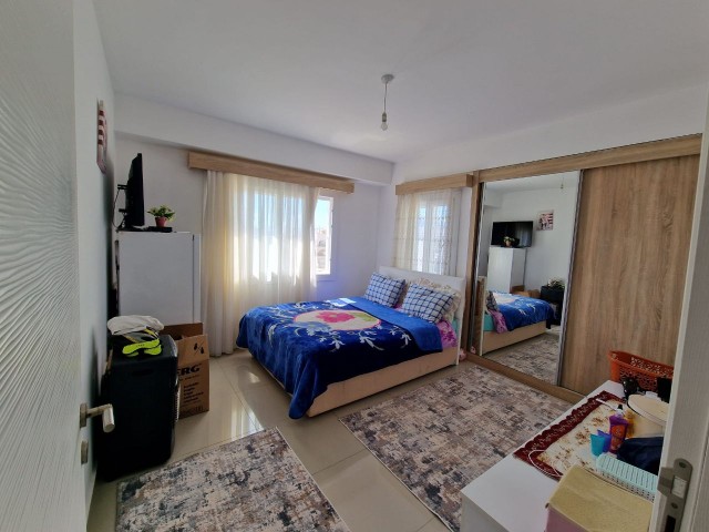 2+1 opportunity flat for sale in a beautiful location in Gönyeli