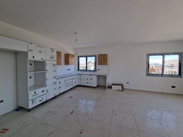 Magnificent 3+1 (130 M2) flat in a quiet location in Gönyeli