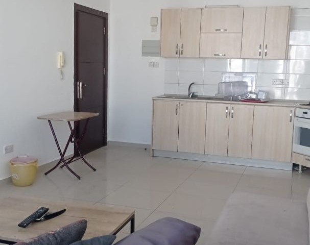 2+1 flat for rent in Gönyeli center