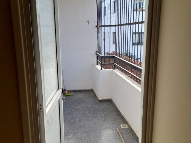 3+1 flat for rent in a quiet neighborhood in the center of Gönyeli