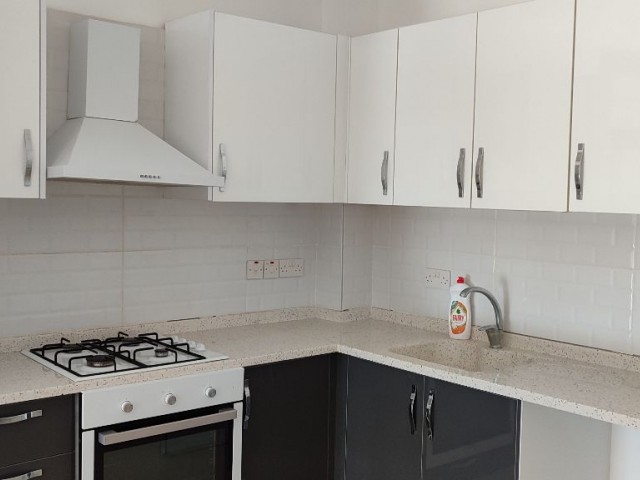 2+1 flat for rent in Gönyeli area, in front of the bus stops, with air conditioning in each room