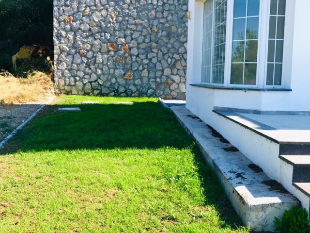 Villa For Sale in Çatalköy, Kyrenia