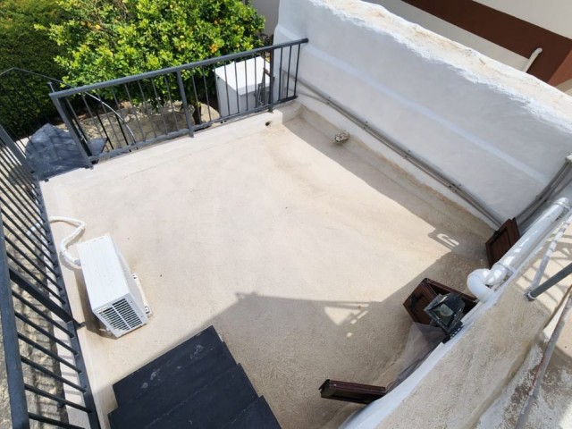 GIRNE-ALSANCAK, DETACHED CYPRUS HOUSE, WITH VIEW, PRIVATE GARDEN, TERRACE, LARGE 2+1, CLOSE TO EVERYTHING