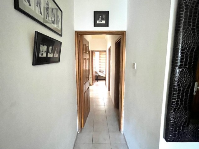 CENTRAL KYRENIA , SPECIOUS GARDEN FLAT 3+1, 135M2, OPPOSITE GREEN AREA , WELL LOOKED AFTER , CLOSE TO ALL AMENITIES 