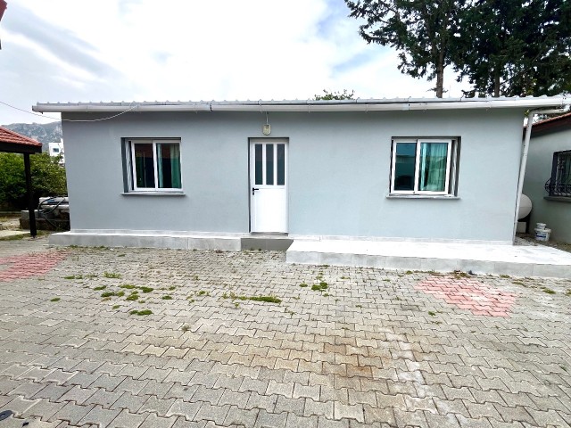 GIRNE KARAOGLANOGLU, AROUND KAYA PALAZZO, 1+1 DETACHED BUNGALOW, CLOSE TO EVERYWHERE, CLEAN AND MAINTAINED