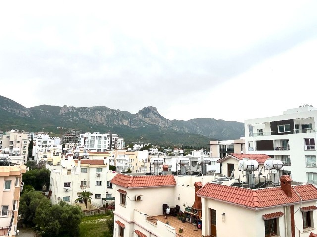 KYRENIA, CITY CENTRE - LARGE, MODERN 1+1 APARTMENT IN A PRIME LOCATION WITH SEA AND MOUNTAIN VIEWS