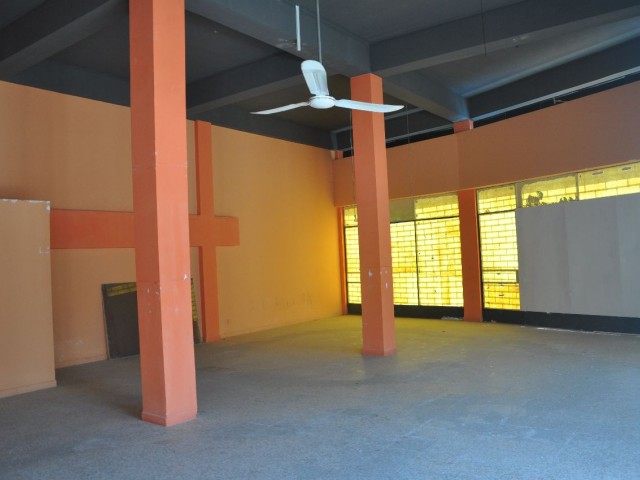 THE WAREHOUSE IS LOCATED AT THE CENTRAL LOCATION IN ALAYKOY ** 