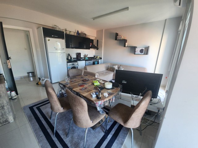 90 m2 2+1 fully furnished 5-year old mezzanine flat on the 3rd floor in a wonderful location in Kizilbasta, in an area with high rental income