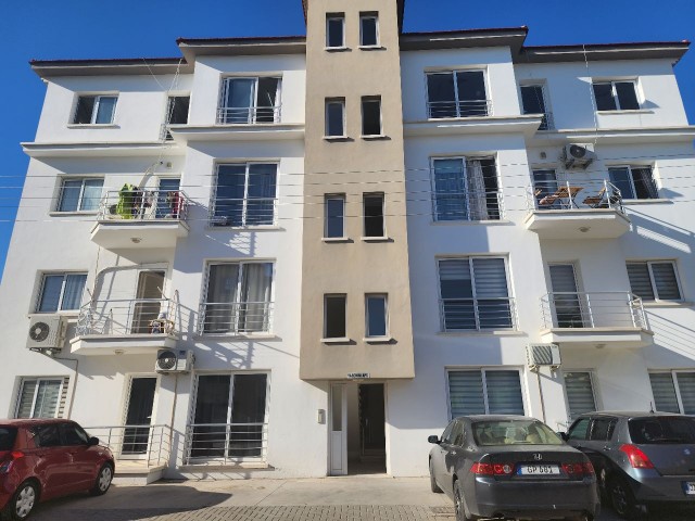 90 m2 2+1 fully furnished 5-year old mezzanine flat on the 3rd floor in a wonderful location in Kizilbasta, in an area with high rental income