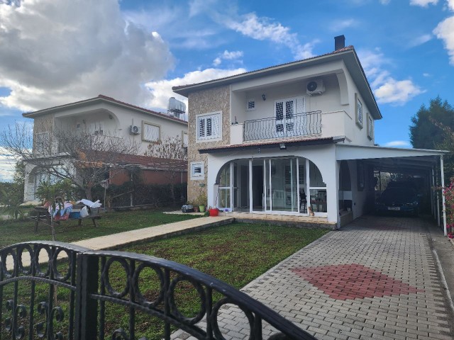 Freistehende Bahceli-Villa in herrlicher Lage in Yenikent