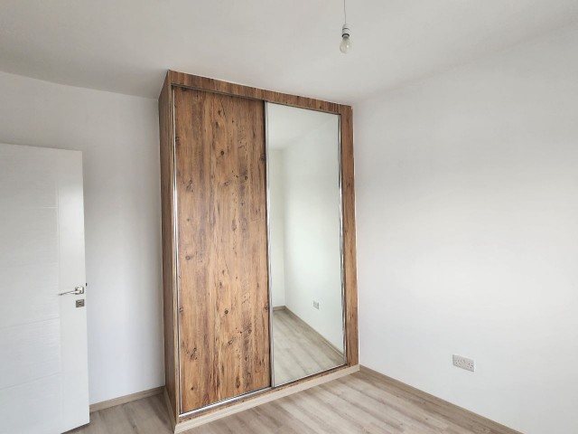 2+1 flat with zero elevator and Turkish husband in Nicosia Caglayan