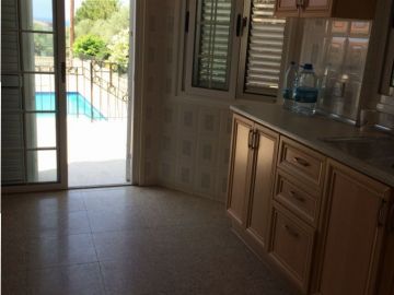 5 Yatak Odalı Eşyalı Havuzlu Ebeveyn Banyolu  Villa Sahibinden Kiralık - Komple Tadilat Yapıldı!