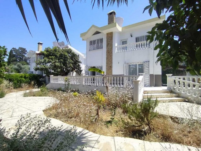 3 + 1 villa shares on the site for sale in Kyrenia ozankoy ** 