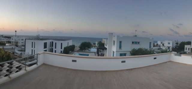 Annual rental villa in Kyrenia Çatalköy 4 + 1 pool villa 200mt from the sea (Will be given to the family) ** 