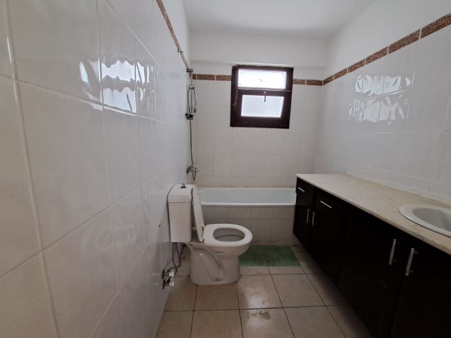 Flat For Sale in Yeşiltepe, Kyrenia