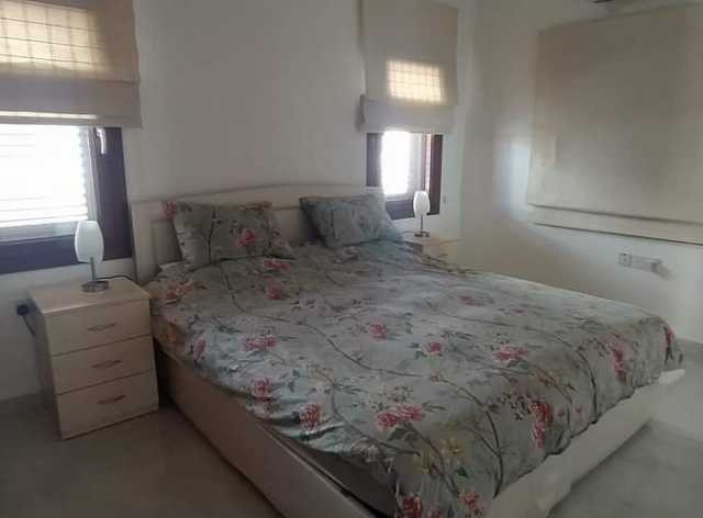 Girne karmi de kiralık 3+1 havuzlu villa