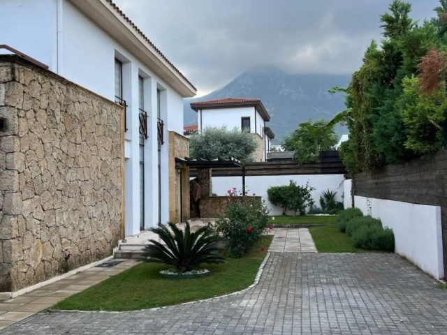 4+1 Villa for Sale in Bellapais, Kyrenia