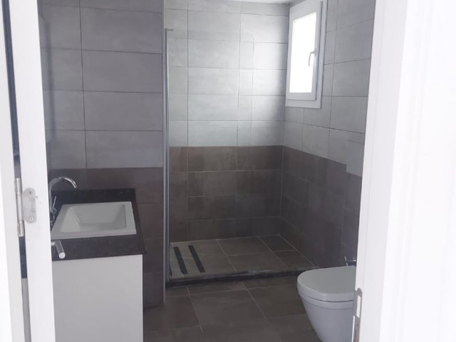 Girne merkezde satılık penthouse 3+1 170m2