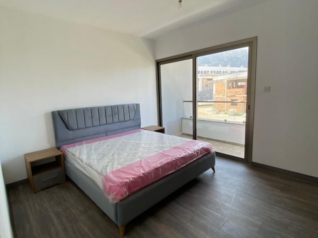 Girne Alsancak'ta kiralık 2+1 tek kişilik iki yataklı dubleks villa