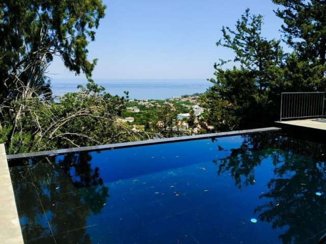 MAGNIFICENT VIEW VILLA FOR SALE IN KYRENIA LAPTA 3+1 220m2 