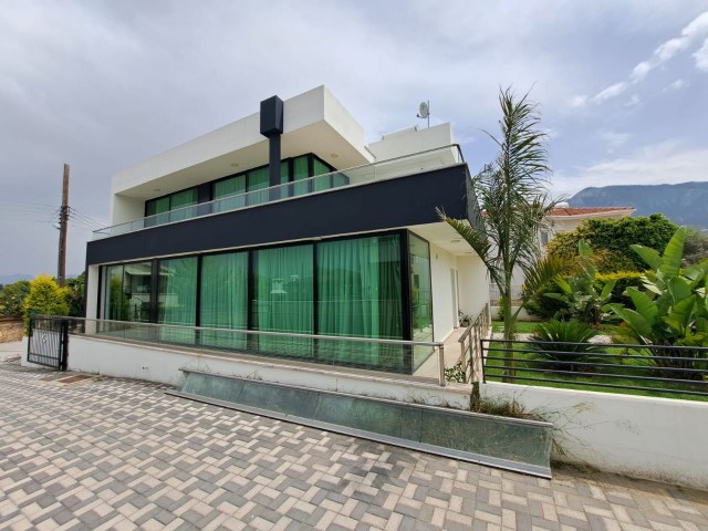 Moderne Villa 3+1 zum Verkauf in Osankoy, Kirien