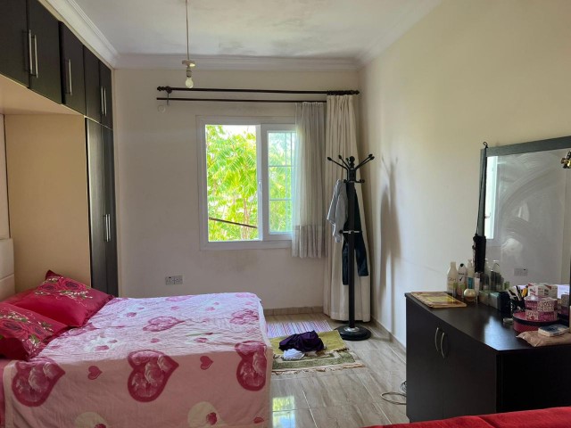 VOLL MÖBLIERTE 1+1 WOHNUNG ZUM VERKAUF IN KYRENIA ZENTRUM ** 