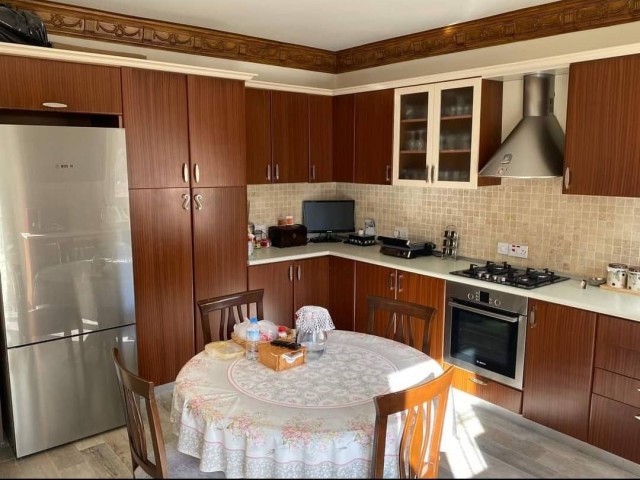 GIRNE ALSANCAK FULL + VOLL MÖBLIERTE VILLA ZUM VERKAUF MIT PRIVATEM POOL ** 