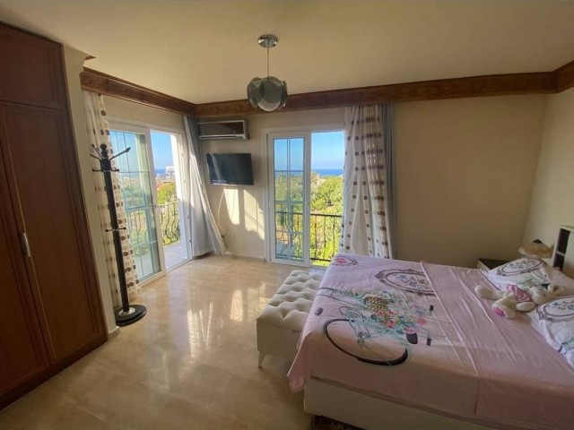 GIRNE ALSANCAK FULL + VOLL MÖBLIERTE VILLA ZUM VERKAUF MIT PRIVATEM POOL ** 