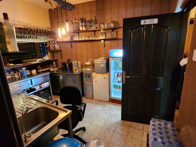 RESTAURANT FOR SALE IN WORKING CONDITION