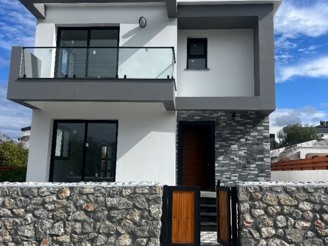 Alsancak 3+1 Satilik Villa