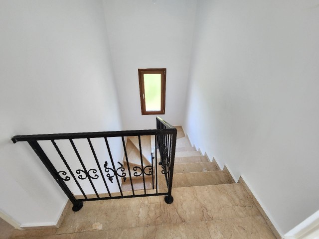 3+1 VILLA FOR SALE IN LAPTA BAŞPINAR (WITH LARGE GARDEN AND POOL)