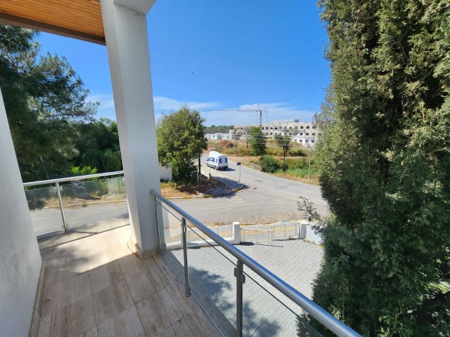 4+1 VILLA ZU VERKAUFEN YUKARI GİRNE OLIVE GROVE ROAD