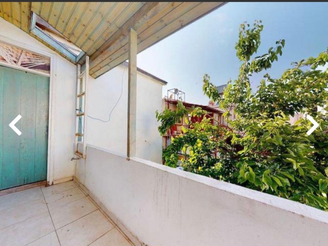 Ein Haus zum Verkauf, das in ein Boutique-Hotel im Zentrum von Kyrenia umgewandelt werden kann