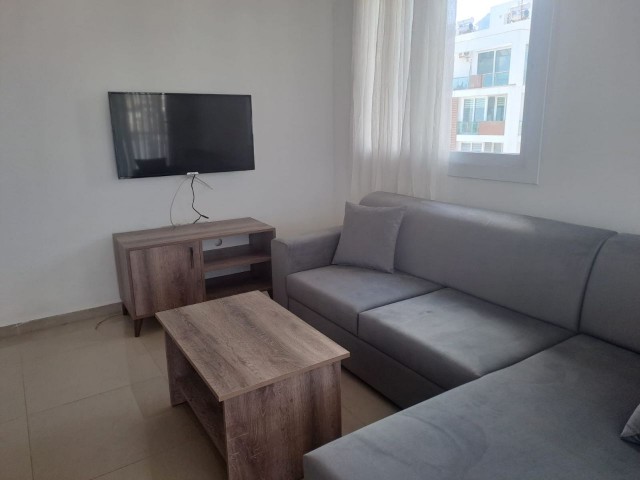 ZU VERMIETEN 2+1 PENTHOUSE KYRENIA CENTER