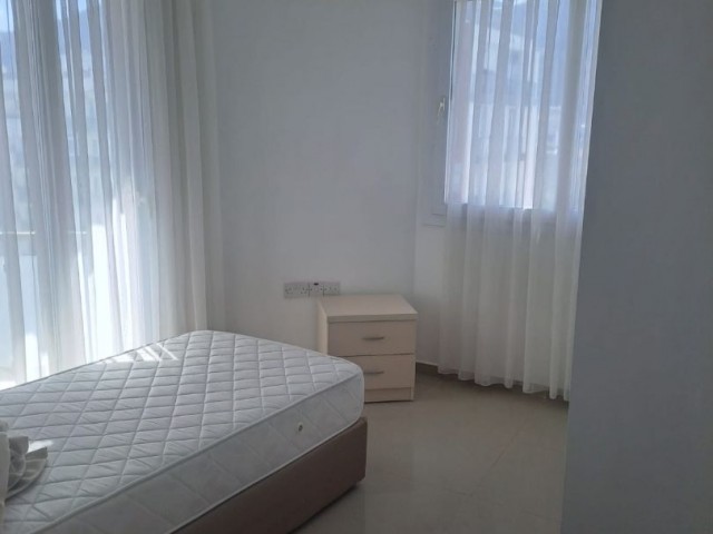 ZU VERMIETEN 2+1 PENTHOUSE KYRENIA CENTER