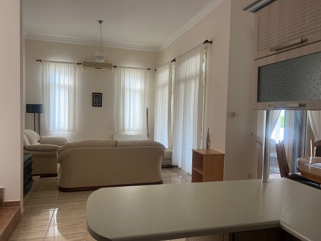 KYRENIA ÇATALKÖY 3+1 FURNISHED VILLA FOR RENT (061023Ae01)