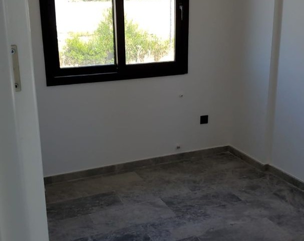 5+1 NEW VILLA WITH GIRNE BAHÇELİ FOR RENT NEW FURNITURE WILL BE PURCHASED (131023Mr01)