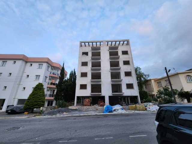 KYRENIA CENTER 2+1 WOHNUNG ZUM VERKAUF, LIEFERUNG ENDE DEZEMBER 2023 (300523Mr11)