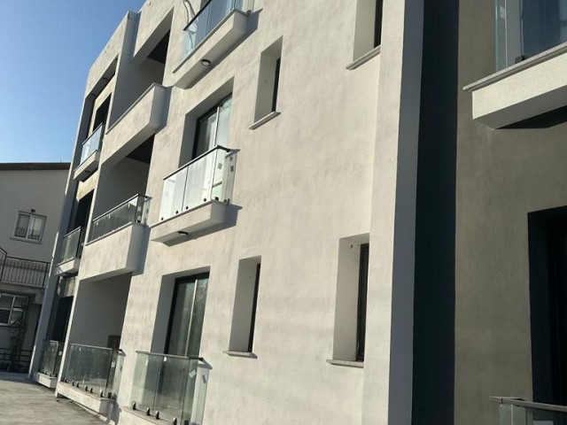 SATILIK GİRNE ALSANCAK 2+1 BAHÇELİ SIFIR DAİRE (051123Dep04)