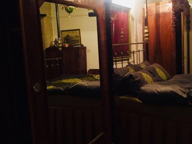 KYRENIA LAPTA 7-ZIMMER-BOUTIQUE-HOTEL ZU VERKAUFEN (170623Mr01)