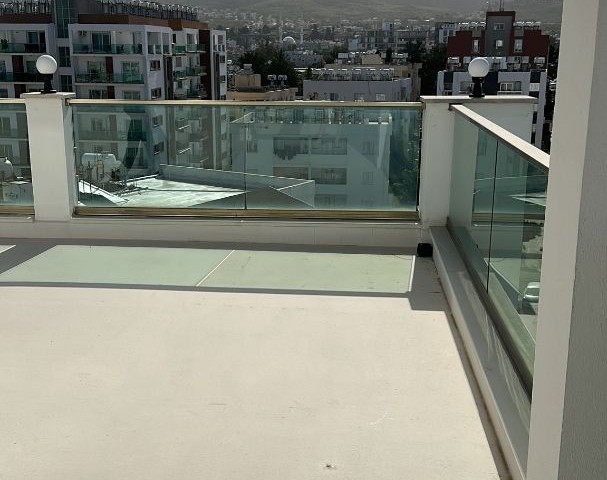 KYRENIA 2+1 PENTHOUSE FOR SALE (071123Mr09) SITE WITH SECURITY GENERATOR, ELEVATOR AND COMMON POOL