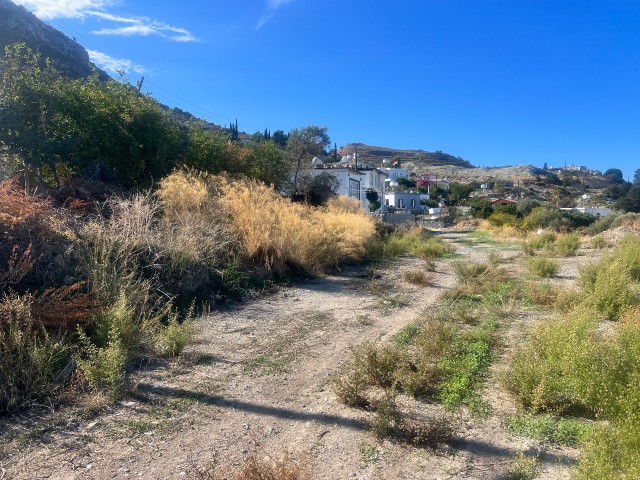 Land for sale in Karsiyaka Kyrenia