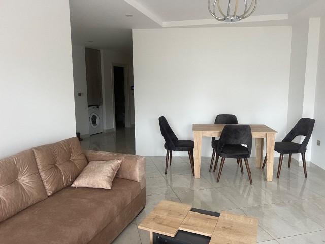 Kyrenia center 2+1 flat for rent 2 bathrooms WC