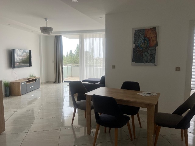 Kyrenia Zentrum 2+1 Wohnung zu vermieten