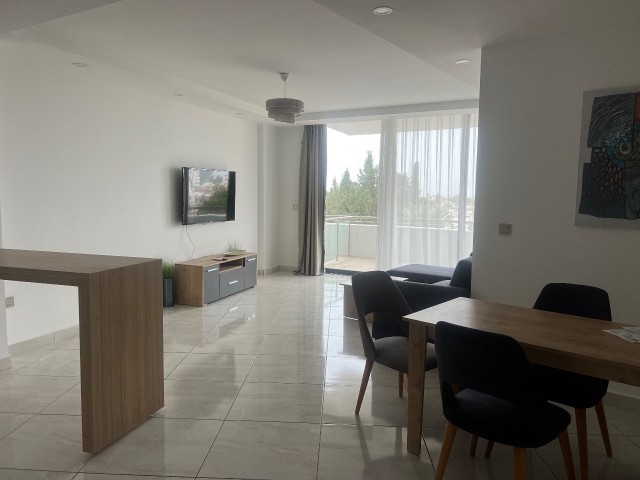 Kyrenia center 2+1 flat for rent