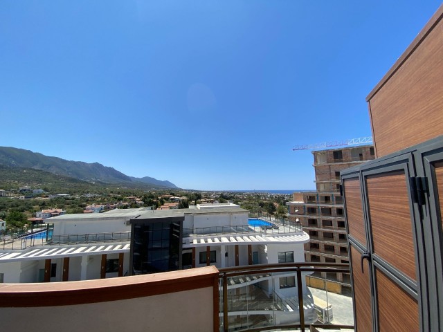 Kyrenia center penthouse for rent