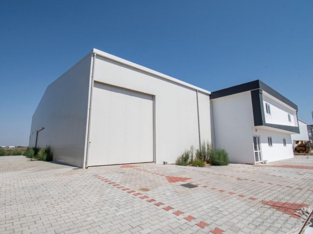 4 OFFICES AVAILABLE IN NICOSIA ALAYKÖY WAREHOUSE FOR SALE (040124Ak01)