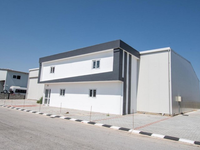 4 OFFICES AVAILABLE IN NICOSIA ALAYKÖY WAREHOUSE FOR SALE (040124Ak01)