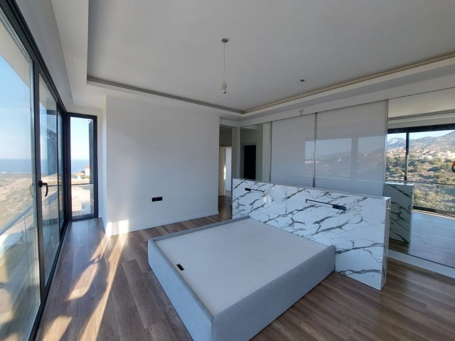 KYRENIA ARAPKÖY 3+1 ULTRA LUX VILLA ZU VERKAUFEN (240124Ak02)